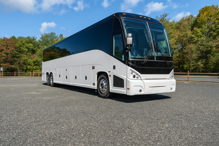 Jacksonville Coach Bus Service 56 Passenger Coach Bus