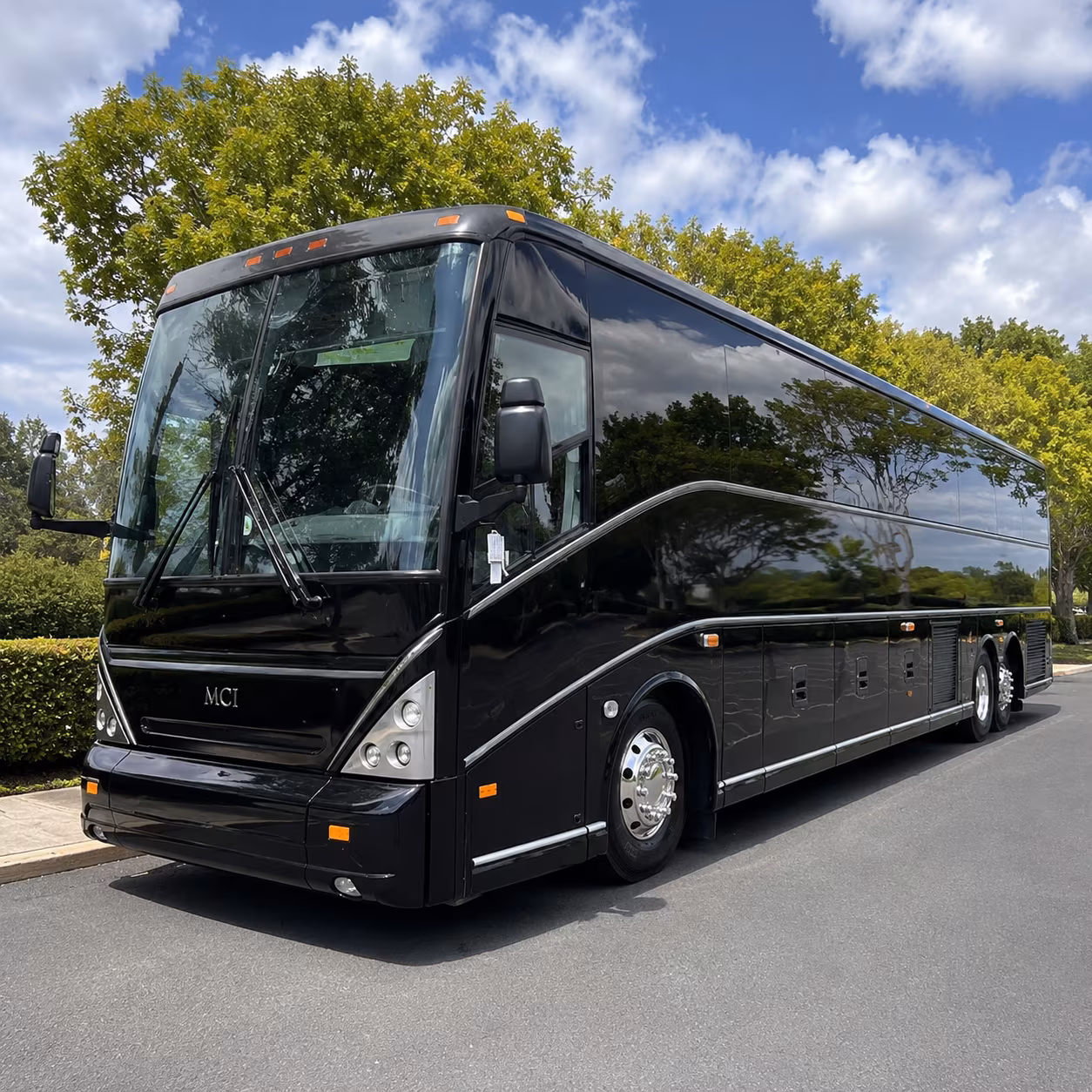 daily commuter shuttle buses for jacksonville s southside and st johns county workforce