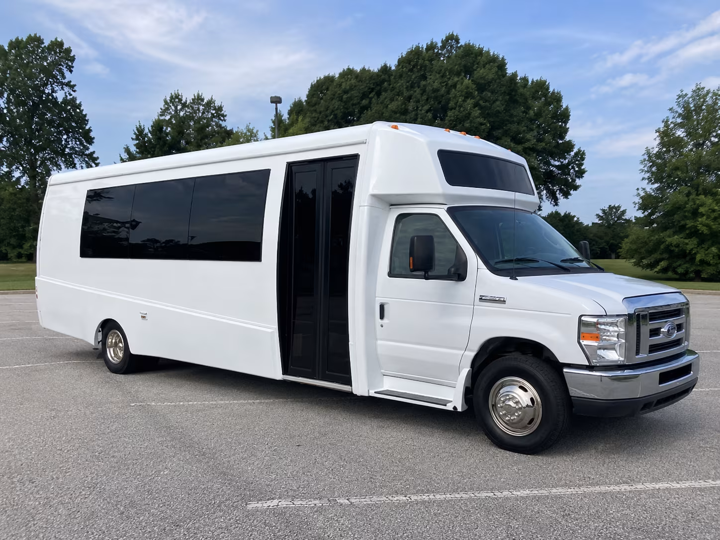 jacksonville 18 passenger party bus