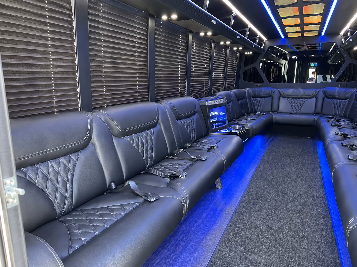 jacksonville holiday party bus rental