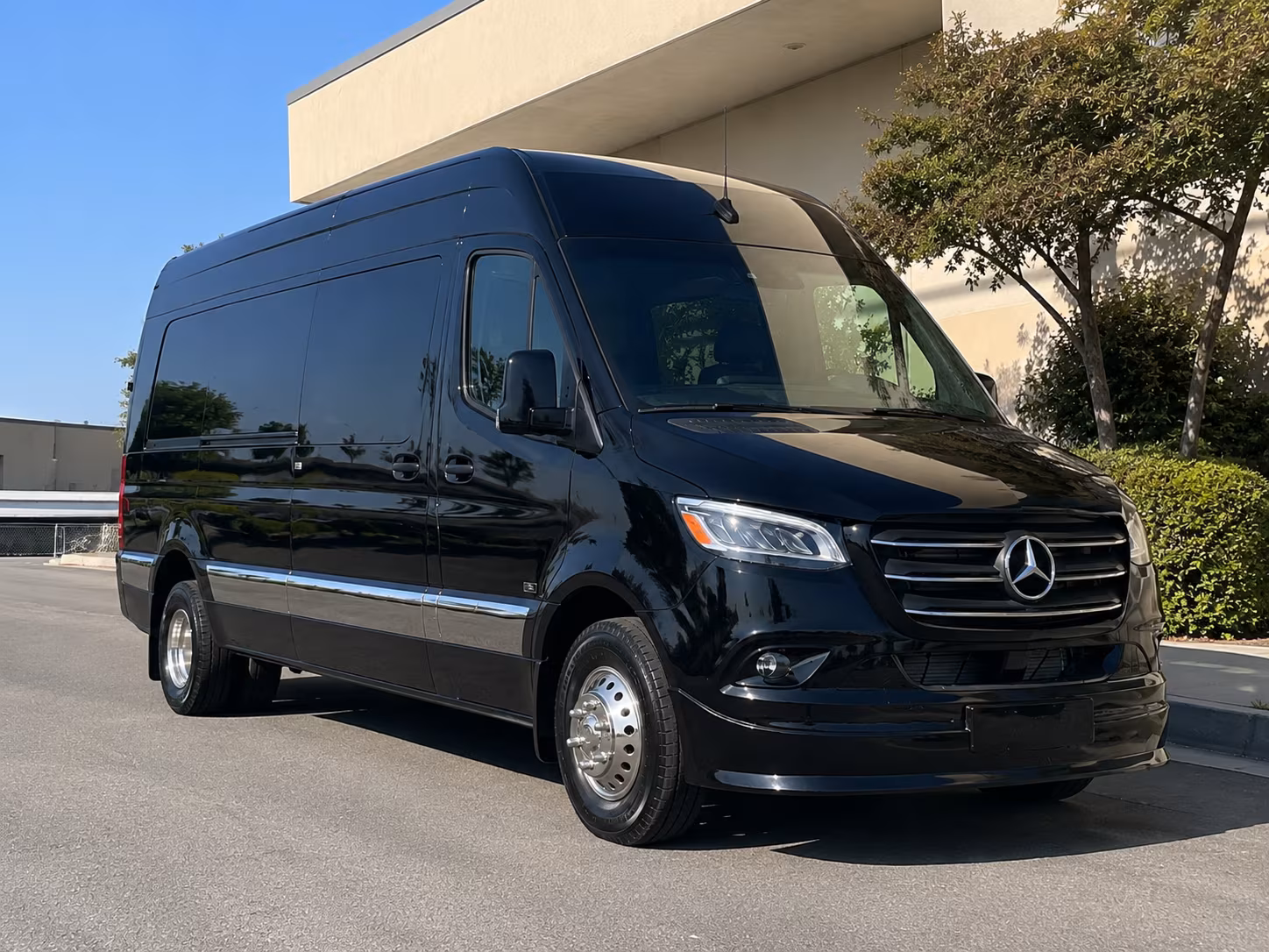 jacksonville sprinter van with driver