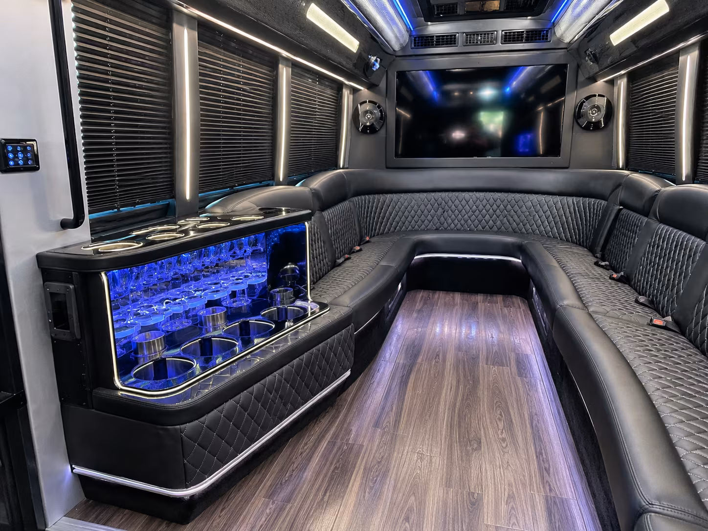 party bus rentals for jacksonville high school proms