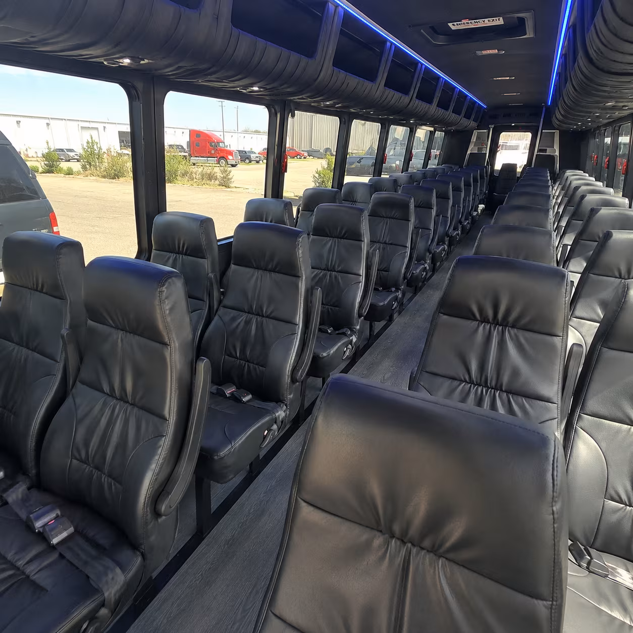 shuttle buses for jacksonville wedding guests between hotels and venues